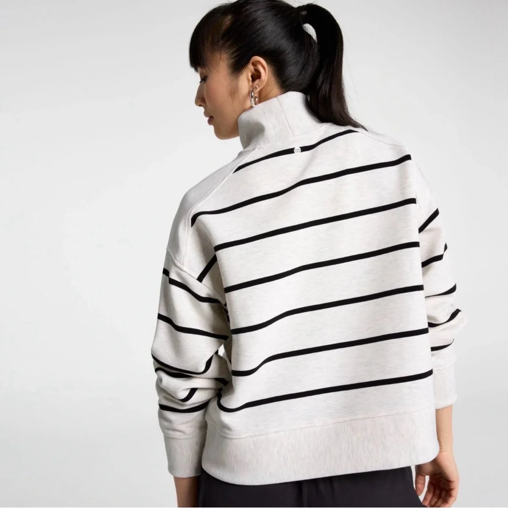 (NWT) CALIA Soft Scuba Ottoman Mock Neck 1/4 Zip in Cloud Cover Heather Stripe - Picture 5 of 16